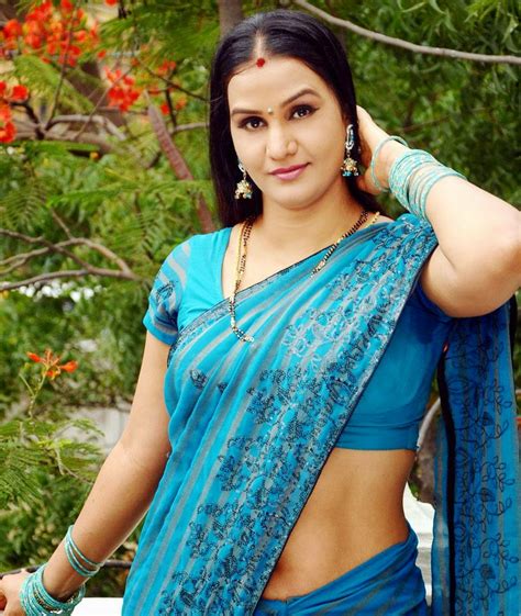 indian aunty saree navel|indian saree navel.